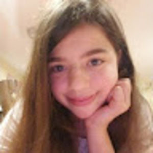 Meet your Posher, Maya